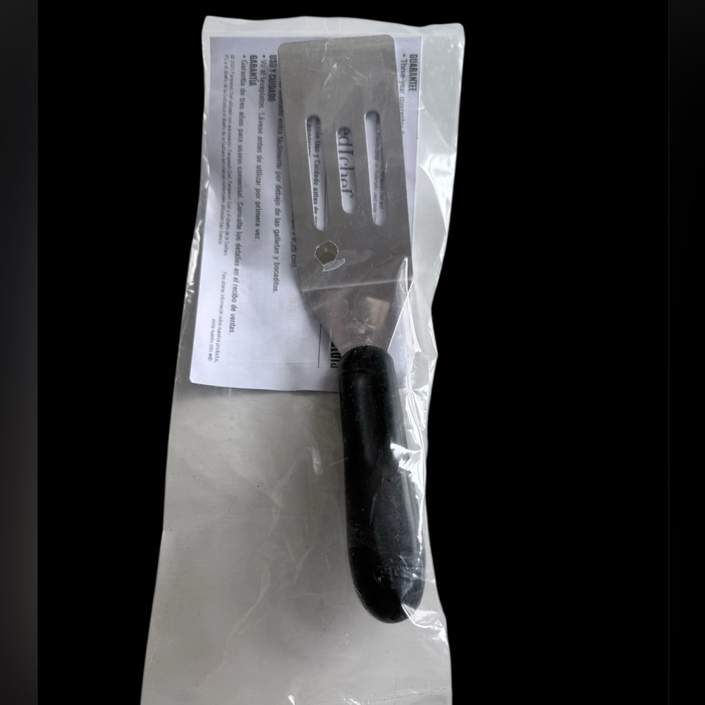 Pampered Chef Black Handle Stainless Steel Turner